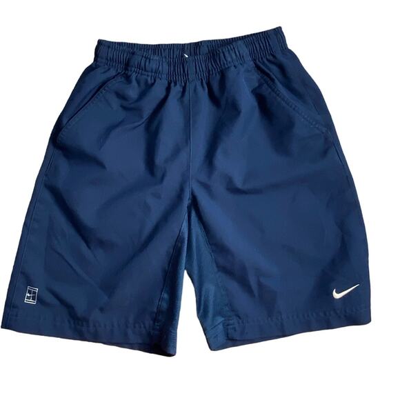 Nike‎ Boys Navy Shorts - Picture 1 of 3